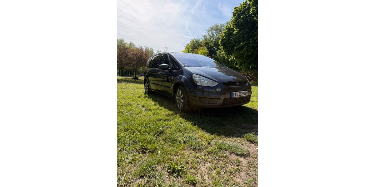 Ford S-Max 242.000 km 3.200 &euro; Breisach am Rhein 79206