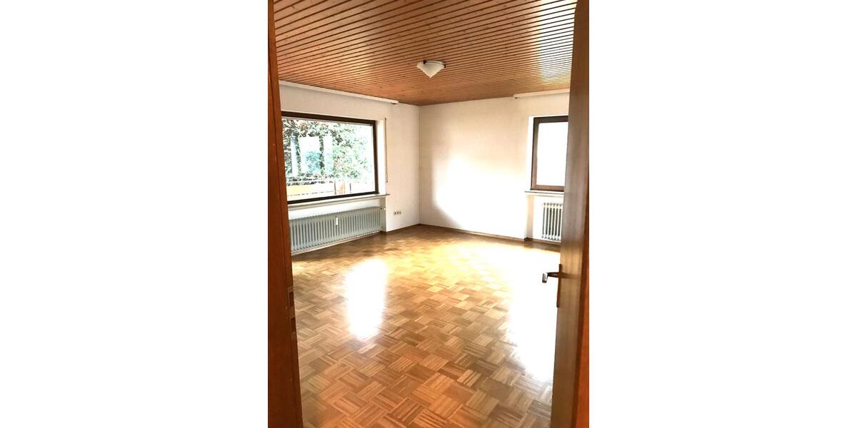 Erdgeschoßwohnung Badenweiler - 3 Zimmer, 84 m&sup2;, 275.000&euro; | Angebot:27225275