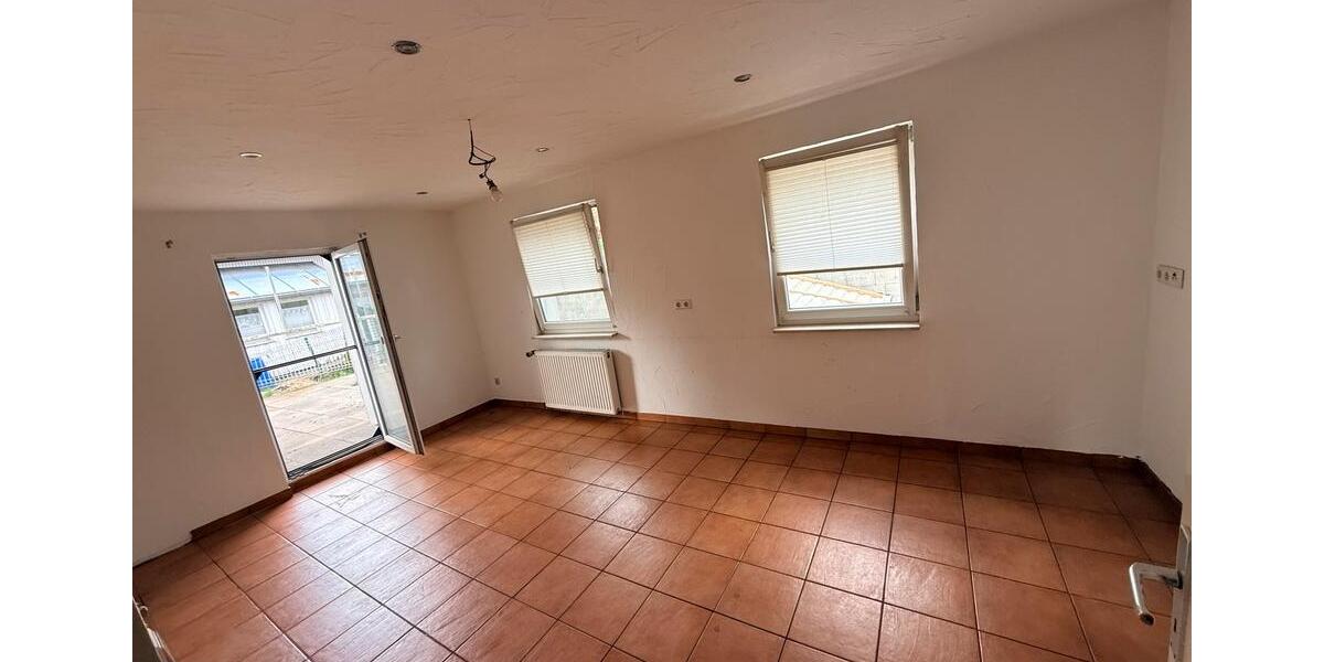 Einfamilienhaus Furtwangen im Schwarzwald - 5 Zimmer, 190 m&sup2;, 400.000&euro; | Angebot:26286295
