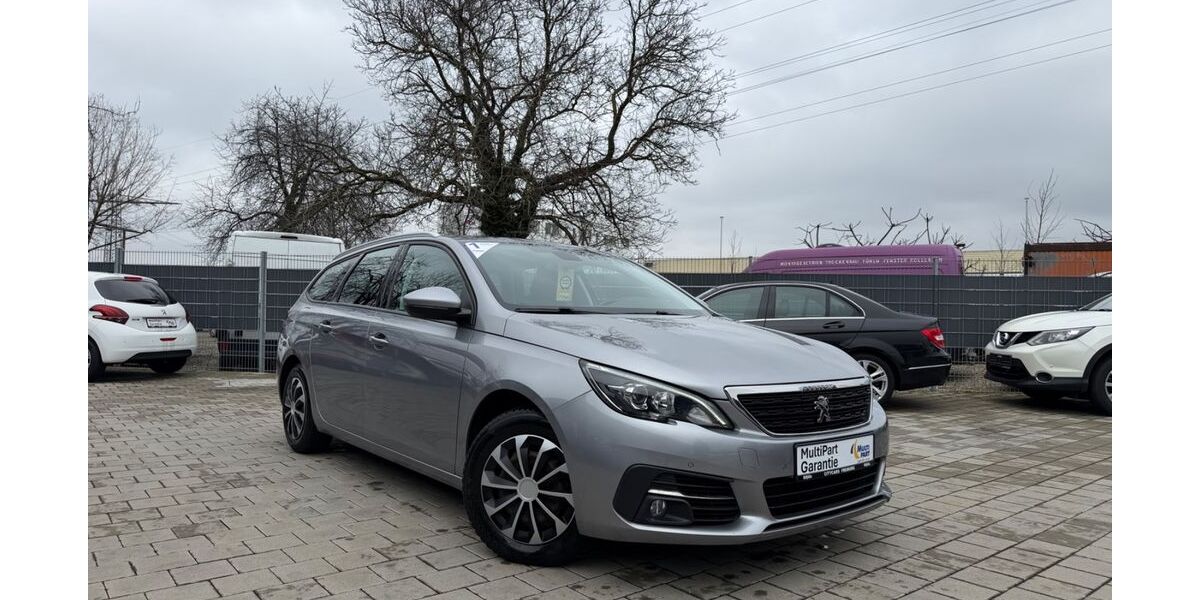 Peugeot 308 138.563 km 8.990 &euro; Freiburg im Breisgau 79115