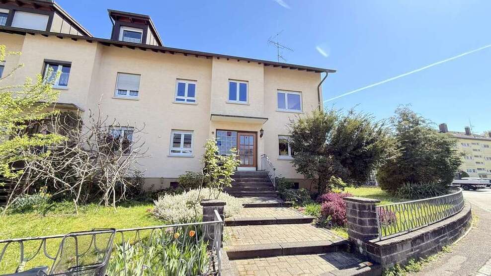 Haus zum Kaufen in Emmendingen 595.000 € 175 m²