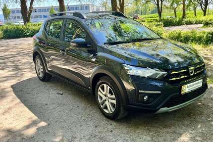 Dacia Sandero 4.900 km 15.900 &euro; Bötzingen 79268