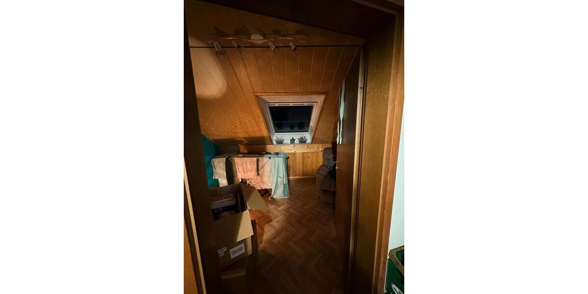 Dachgeschoßwohnung Furtwangen im Schwarzwald - 3 Zimmer, 75 m&sup2;, 630&euro; | Angebot:24462831