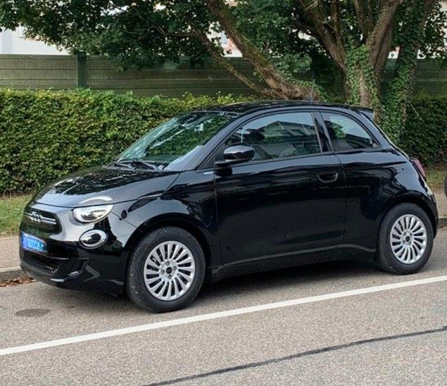 Fiat 500e 60.000 km 12.500 &euro; RIEGEL AM KAISERSTUHL 79359