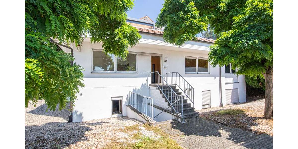 Büro in Freiburg 4.500 € 497 m² zimmer