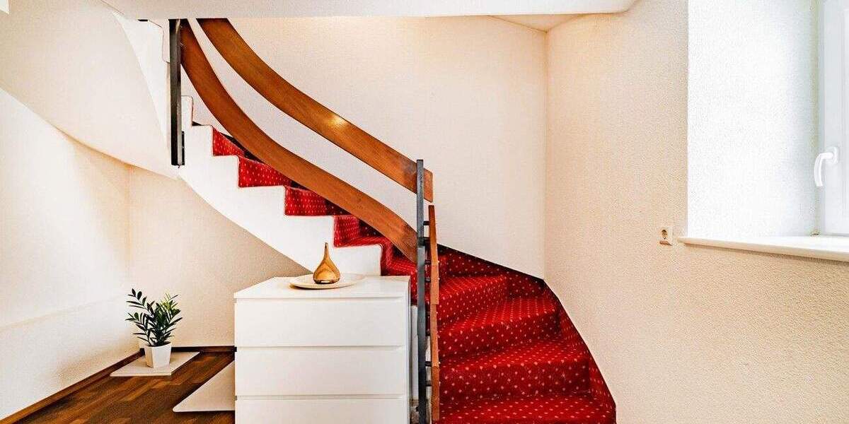 Mehrfamilienhaus, Wohnhaus Waldkirch - 7 Zimmer, 247 m&sup2;, 867.000&euro; | Angebot:25877351