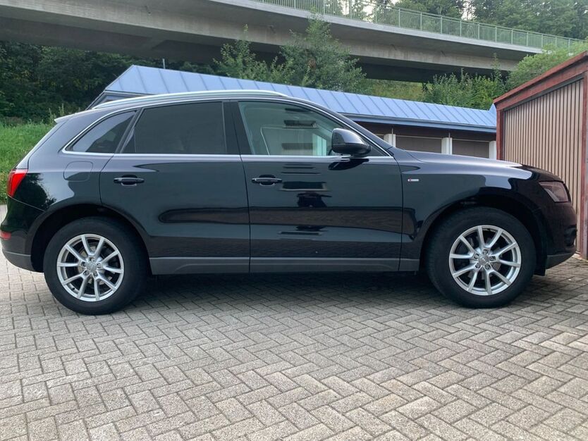 Audi Q5 175.450 km 14.500 € Freiburg 79104