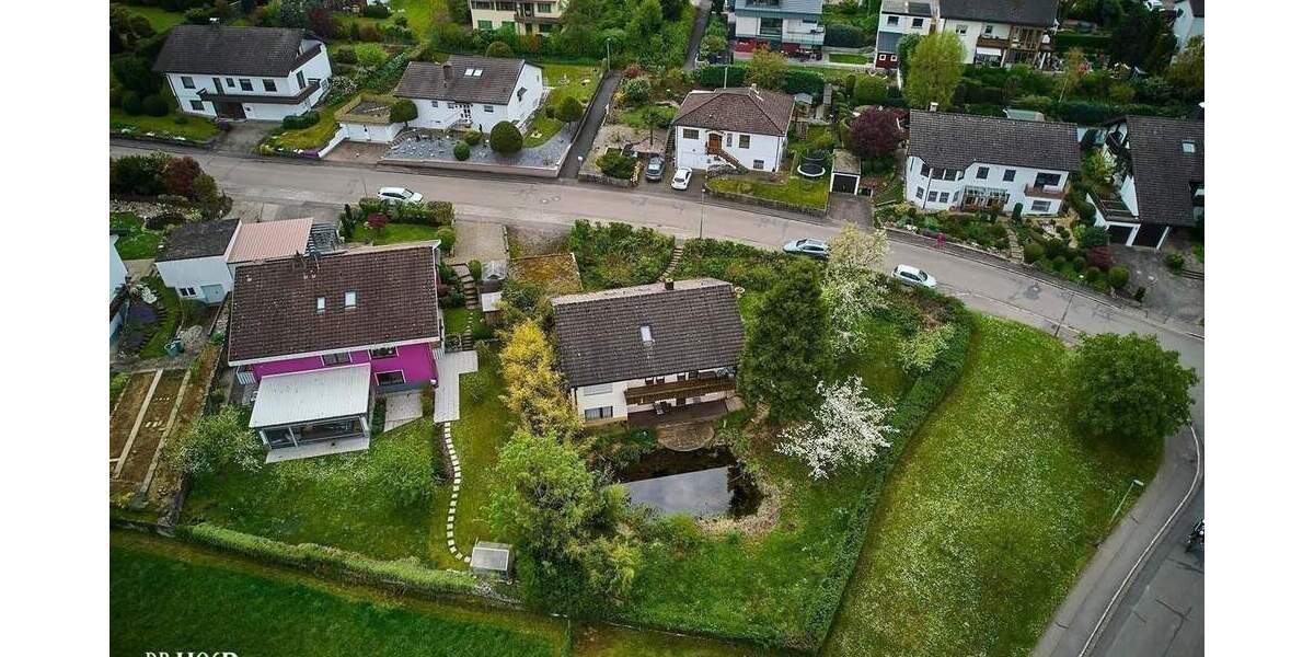 Mehrfamilienhaus, Wohnhaus Müllheim - 9 Zimmer, 240 m&sup2;, 560.000&euro; | Angebot:26435813