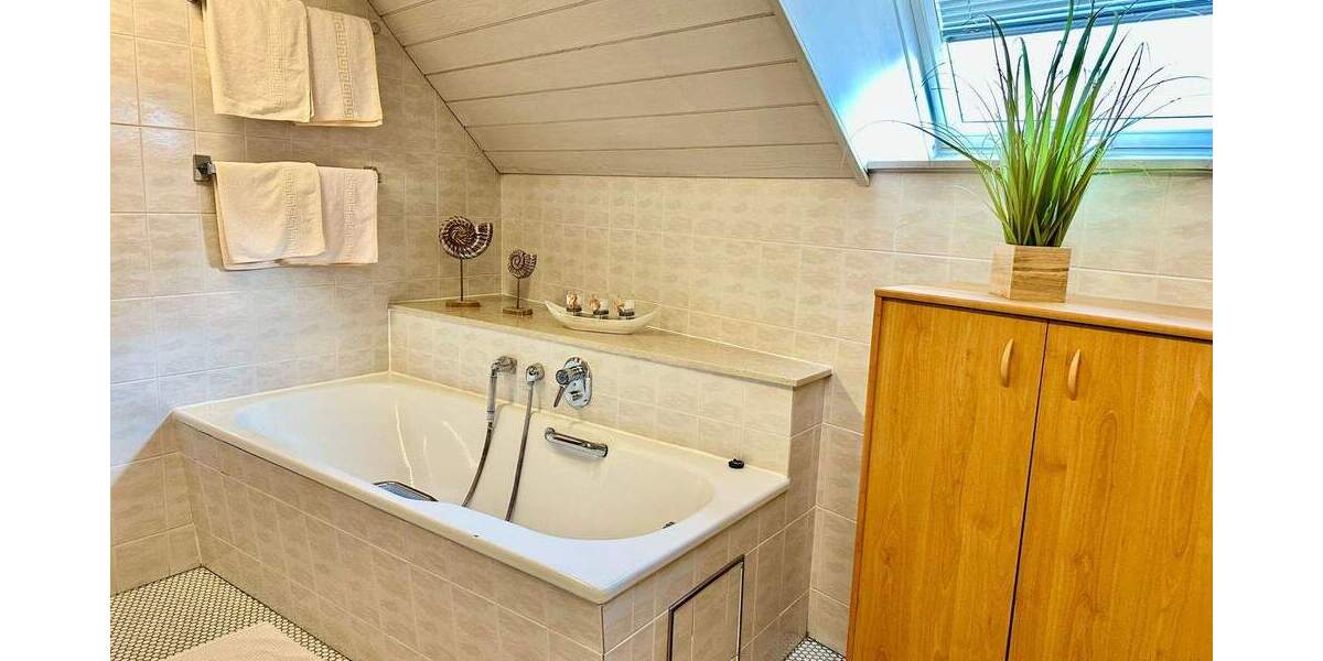 Einfamilienhaus Kenzingen - 1 Zimmer, 830.000&euro; | Angebot:24728088