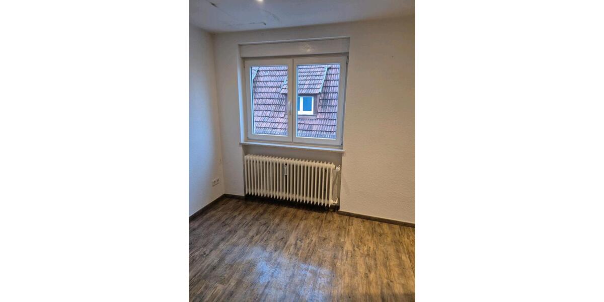 Etagenwohnung Eschbach - 5 Zimmer, 134 m&sup2;, 350.000&euro; | Angebot:25858468