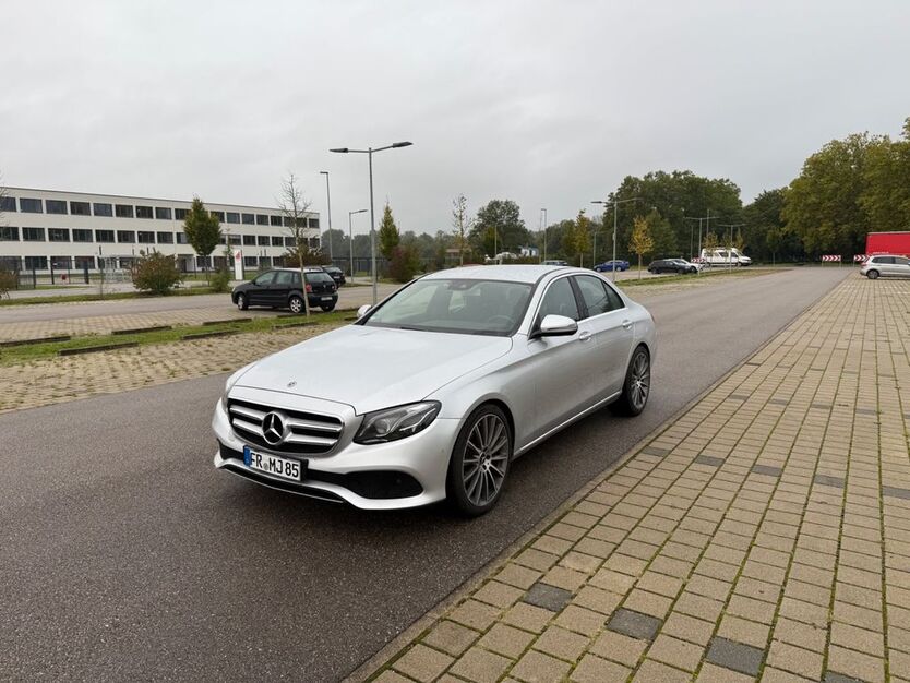 Mercedes-Benz E 220 115.700 km 21.800 € Bötzingen 79268