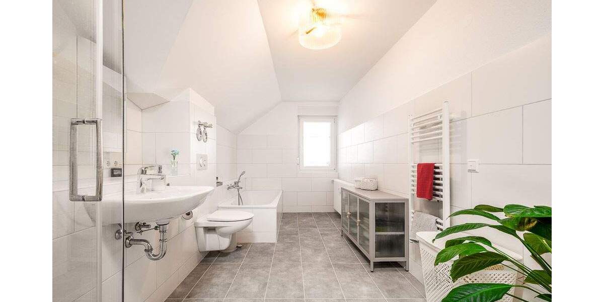 Mehrfamilienhaus, Wohnhaus Bad Krozingen - 1 Zimmer, 302 m&sup2;, 873.000&euro; | Angebot:25678413