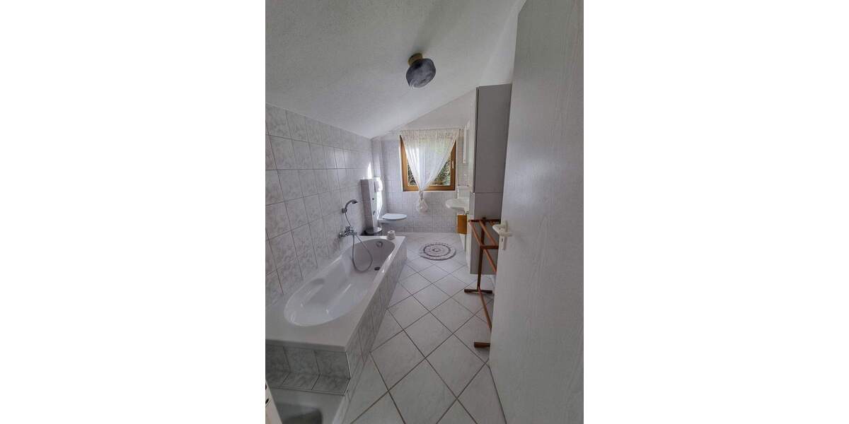 Einfamilienhaus Ballrechten-Dottingen Ballrechten - 9 Zimmer, 300 m&sup2;, 698.000&euro; | Angebot:25865097