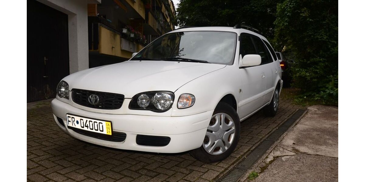 Toyota Corolla 107.230 km 2.500 &euro; Freiburg 79108