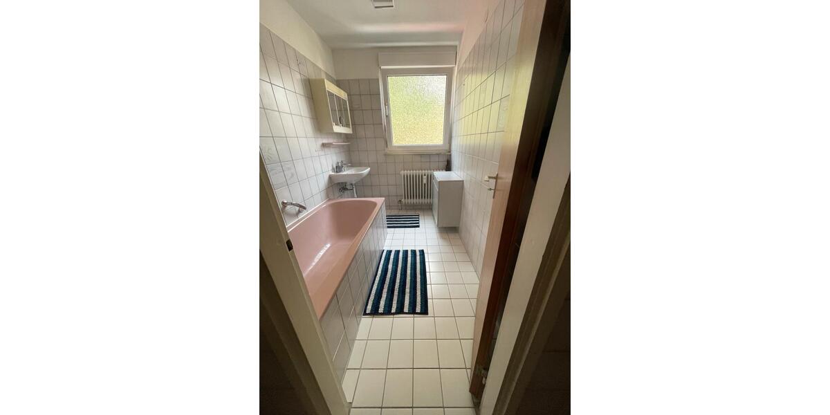 Etagenwohnung Freiburg im Breisgau Betzenhausen - 3.5 Zimmer, 81 m&sup2;, 350.000&euro; | Angebot:27223252