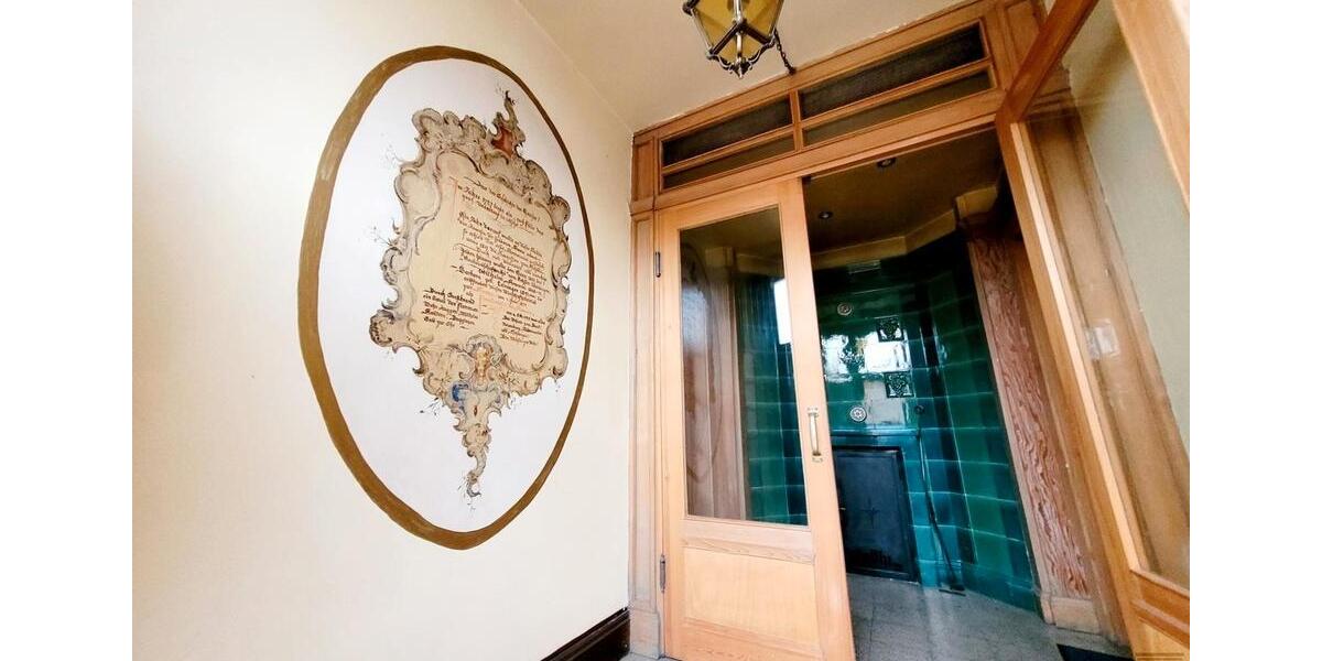 BÜRO- ODER PRAXISRAUM HINTER HISTORISCHER FASSADE VERFÜGBAR! zimmer