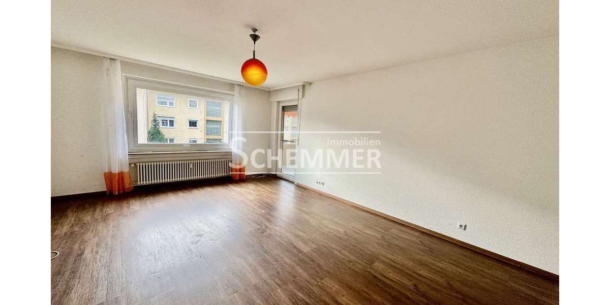 Etagenwohnung Waldkirch - 4 Zimmer, 94 m&sup2;, 309.000&euro; | Angebot:25988907