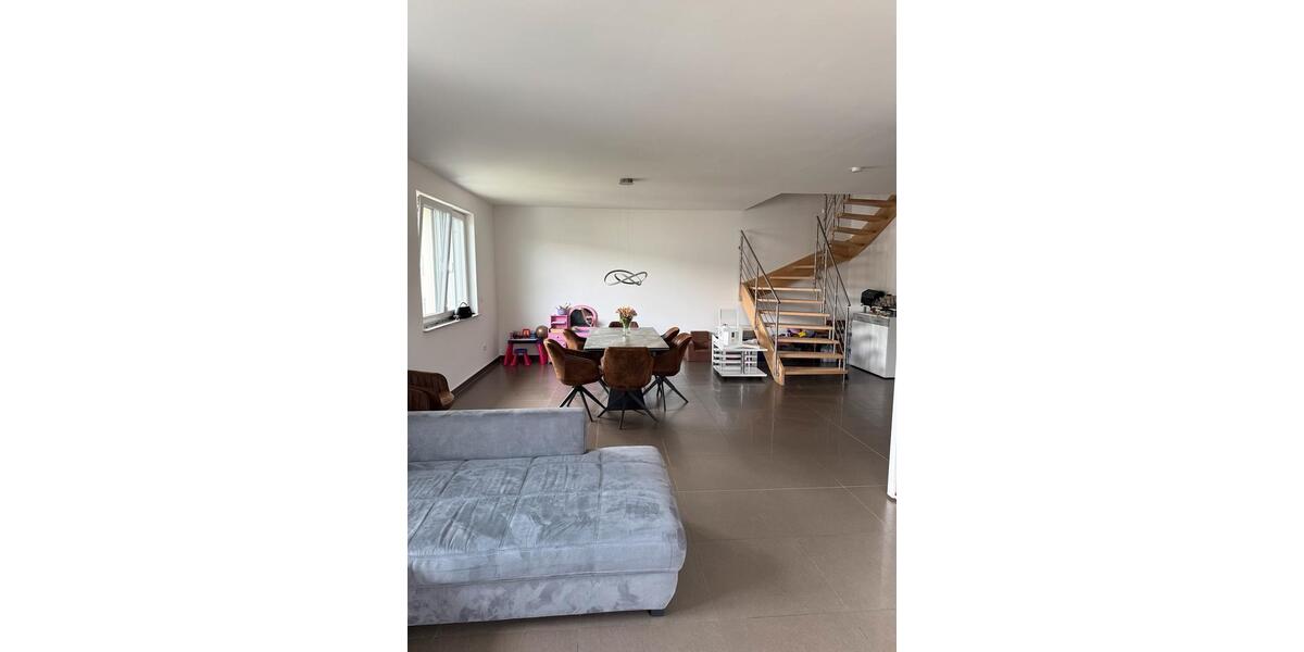 Etagenwohnung Herbolzheim - 5.5 Zimmer, 150 m&sup2;, 430.000&euro; | Angebot:27237258