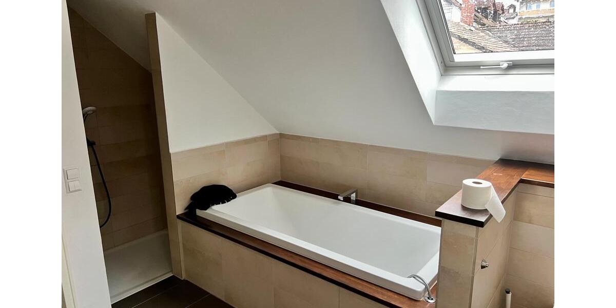 Doppelhaushälfte Müllheim - 7.5 Zimmer, 170 m&sup2;, 490.000&euro; | Angebot:26123931