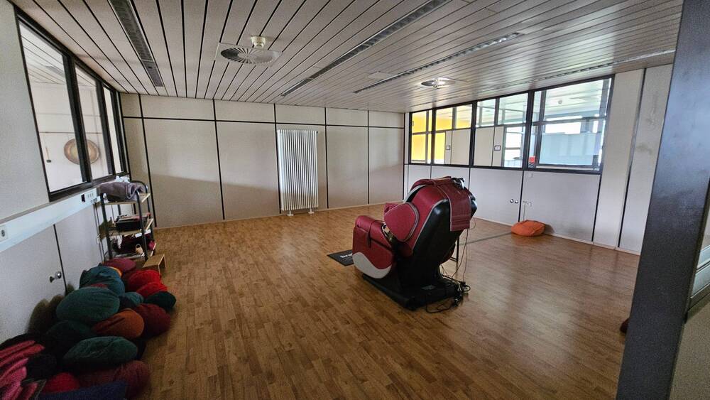 Gewerbeobjekt Freiburg im Breisgau St. Georgen - 1 Zimmer, 736 m&sup2;, 6.350&euro; | Angebot:23980762