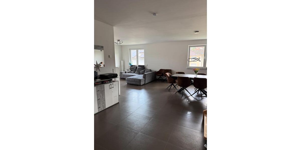 Etagenwohnung Herbolzheim - 5.5 Zimmer, 150 m&sup2;, 430.000&euro; | Angebot:27237258
