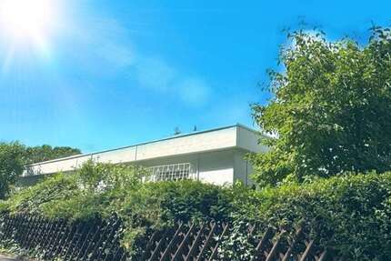 Haus zum Kaufen in Freiburg 1.100.000 € 177 m² 5.5 zimmer