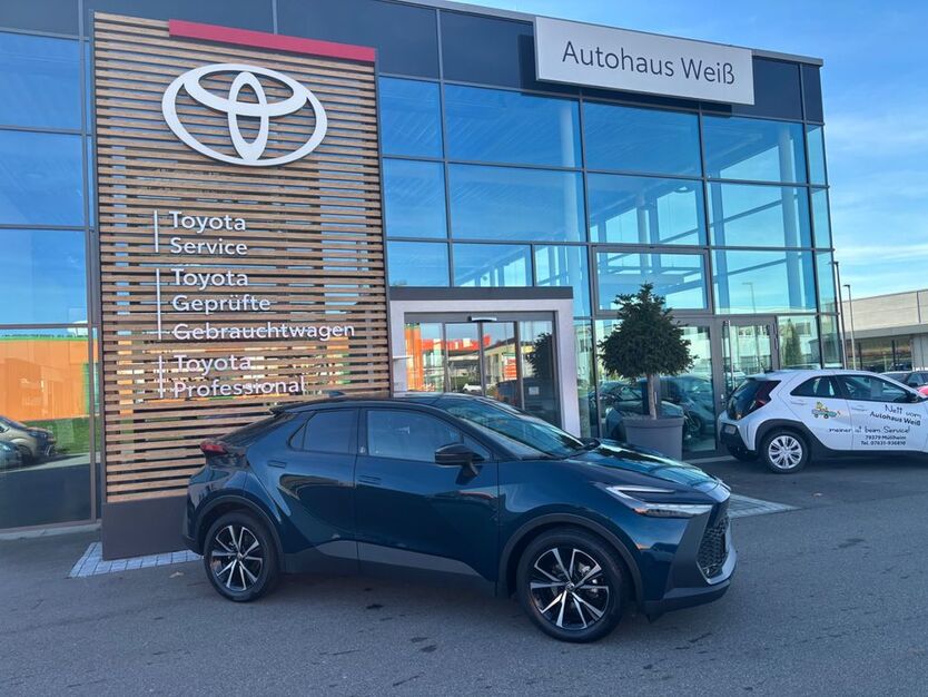 Toyota C-HR 15.000 km 34.400 € Müllheim 79379