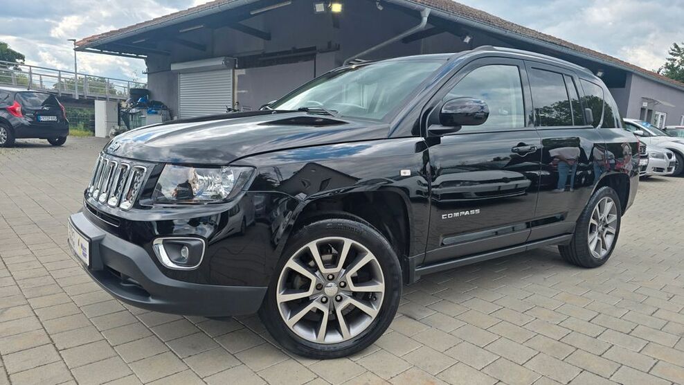 Jeep Compass 69.000 km 12.990 € Freiburg 79111