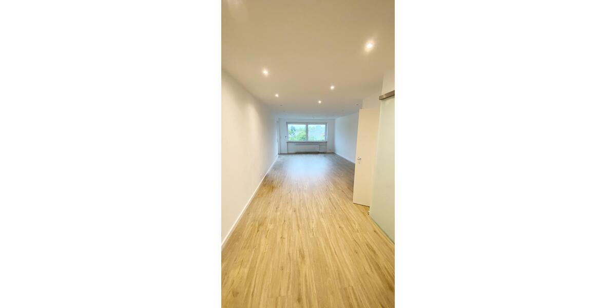 4Zimmer Wohnung Seepark nähe inkl. hochw. Einbauküche und Garage 4 zimmer