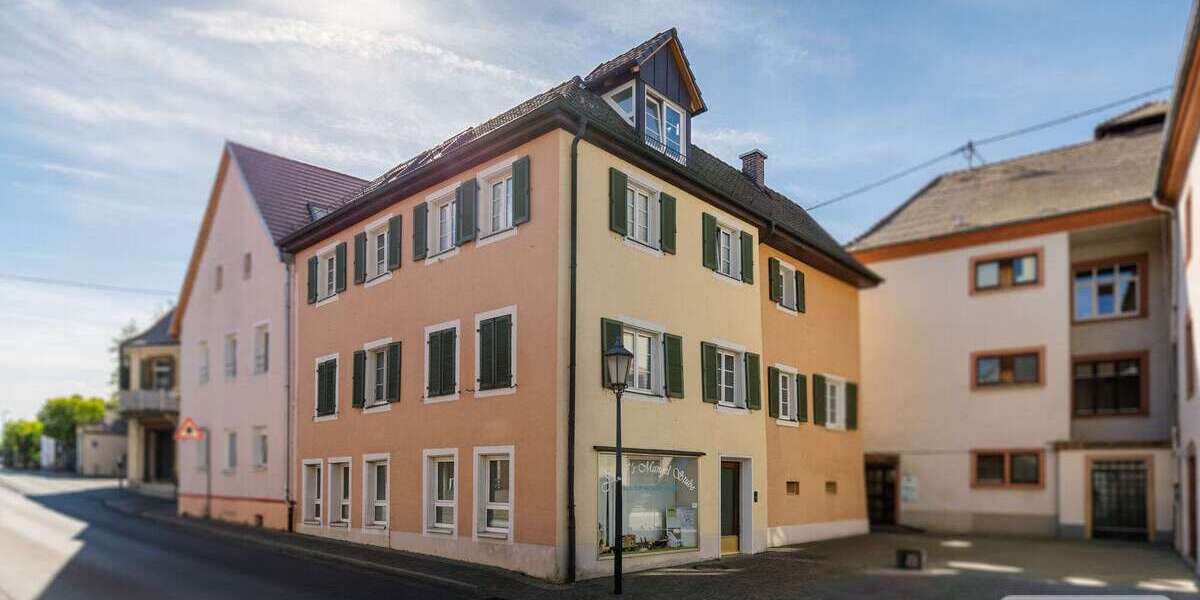 Einfamilienhaus Kenzingen - 10 Zimmer, 280 m&sup2;, 620.000&euro; | Angebot:26688828