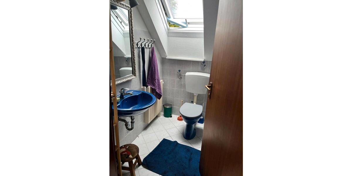 Einfamilienhaus Ihringen - 8 Zimmer, 214 m&sup2;, 1.900&euro; | Angebot:26051482