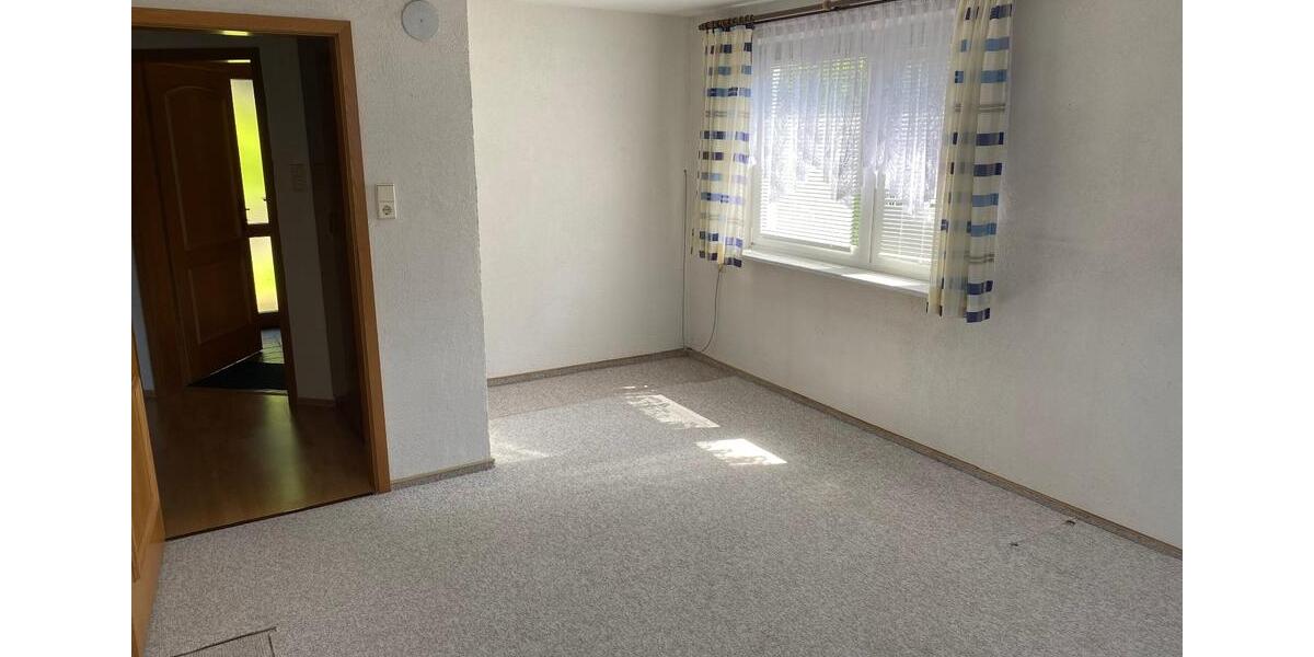 Doppelhaushälfte Furtwangen im Schwarzwald - 8 Zimmer, 150 m&sup2;, 298.000&euro; | Angebot:27053634