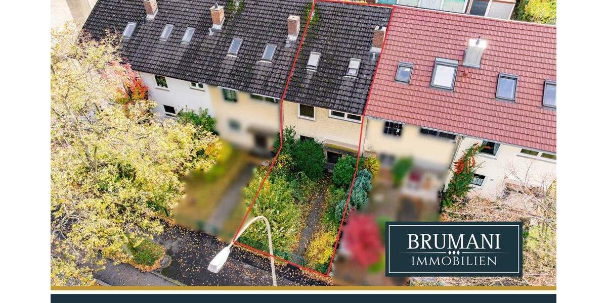 BRUMANI | Attraktives Reihenmittelhaus auf 3 Etagen mit Garten und Garage in Freiburg-Haslach 6 zimmer