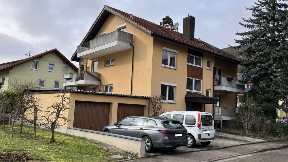 Einfamilienhaus Vogtsburg - 14 Zimmer, 380 m&sup2;, 879.000&euro; | Angebot:26055100