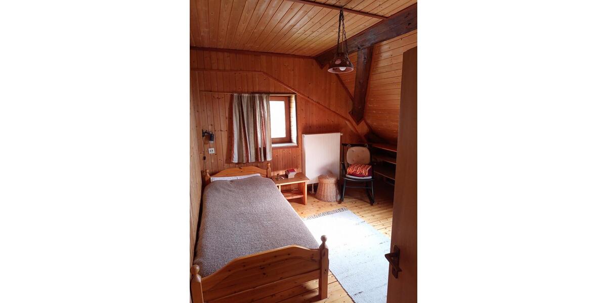 Einfamilienhaus Ehrenkirchen - 7 Zimmer, 152 m&sup2;, 489.000&euro; | Angebot:26763495