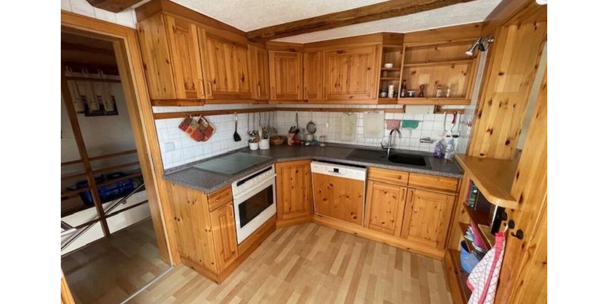 Mehrfamilienhaus, Wohnhaus Lenzkirch - 10 Zimmer, 220 m&sup2;, 390.000&euro; | Angebot:25544786