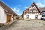 Mehrfamilienhaus, Wohnhaus Ebringen - 8 Zimmer, 212 m&sup2;, 749.000&euro; | Angebot:24157380