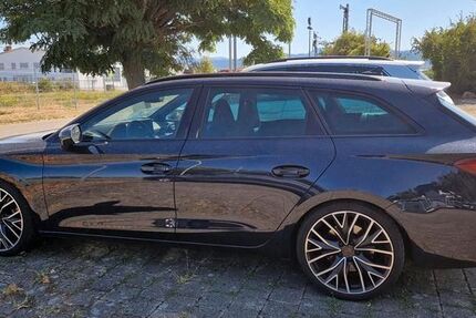 Cupra Leon 61.571 km 30.000 &euro; Buggingen 79426