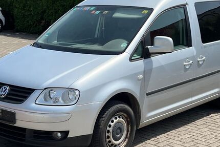 VW Caddy 300.000 km 2.300 € Emmendingen 79312