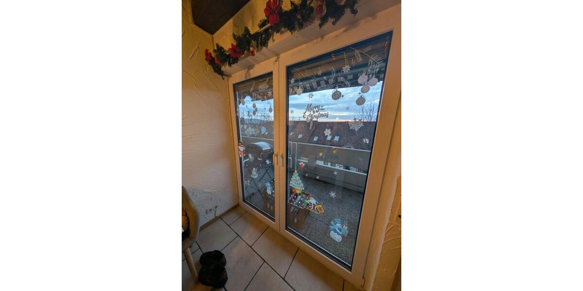 Dachgeschoßwohnung Emmendingen - 3.5 Zimmer, 110 m&sup2;, 399.000&euro; | Angebot:23488734