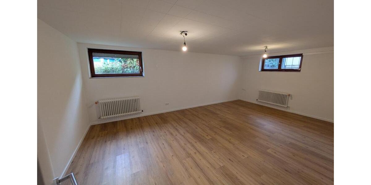 Etagenwohnung Teningen - 6 Zimmer, 2.076&euro; | Angebot:23635265