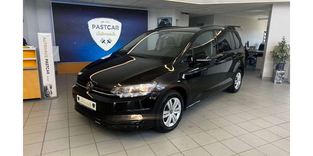 VW Touran 14.500 km 38.900 &euro; Bad Krozingen 79189