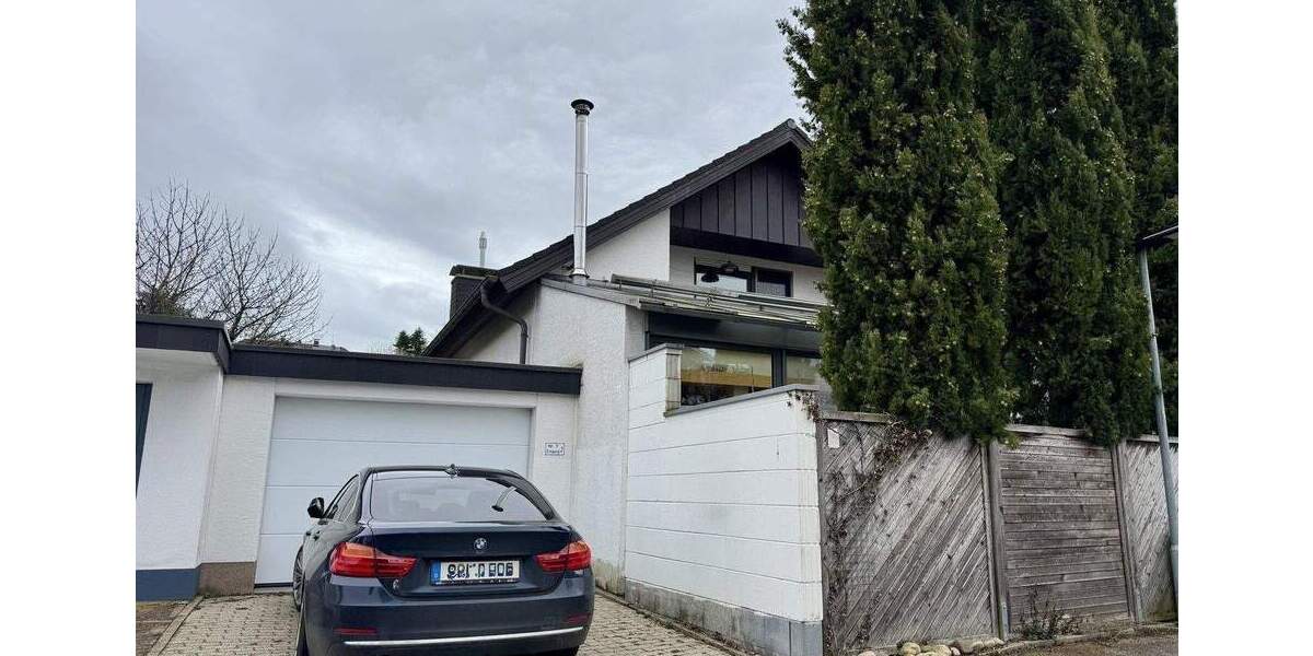 Einfamilienhaus Teningen Nimburg - 7 Zimmer, 220 m&sup2;, 2.500&euro; | Angebot:25177163