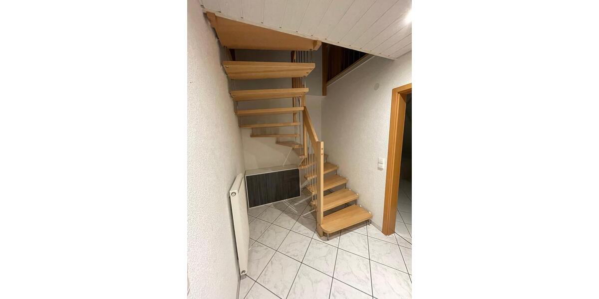 Maisonettenwohnung Staufen im Breisgau - 3.5 Zimmer, 115 m&sup2;, 1.300&euro; | Angebot:24868656