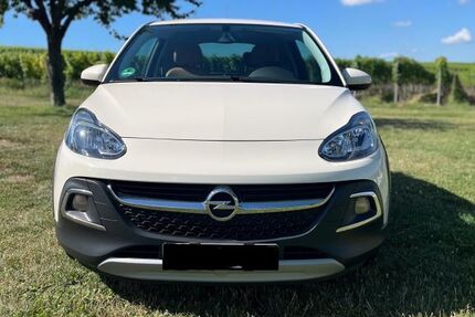 Opel Adam 86.000 km 8.600 &euro; Vogtsburg 79235