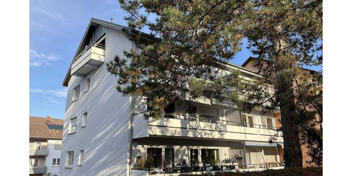 Schöne drei Zimmer Wohnung mit KFZ -Stellplatz in Ettenheim 3 zimmer