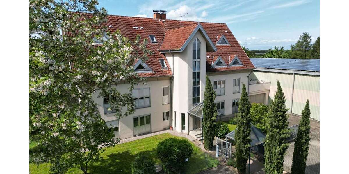 Einfamilienhaus Heitersheim - 21 Zimmer, 820 m&sup2;, 1.998.000&euro; | Angebot:24419857