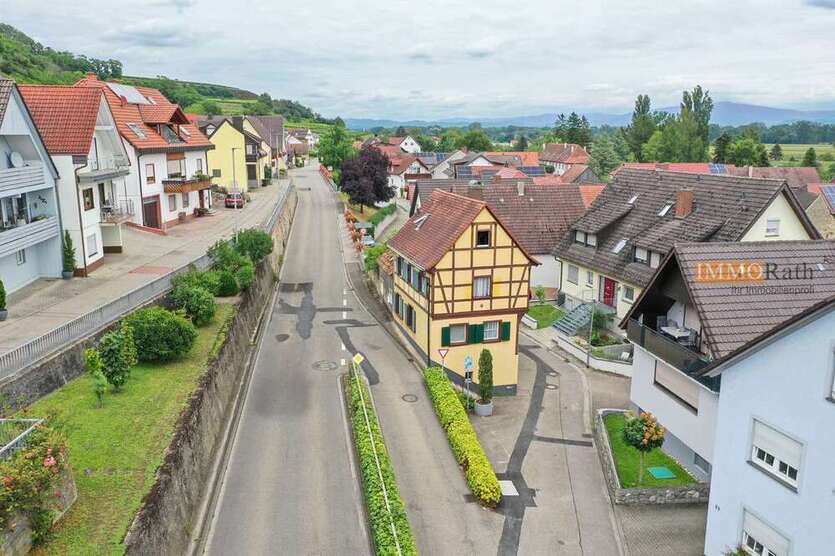 Haus zum Kaufen in Ihringen Wasenweiler 199.000 € 95 m²