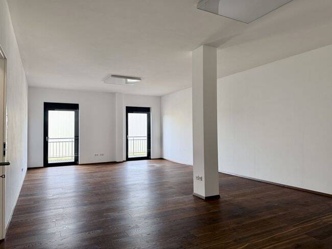 Gewerbeobjekt Eschbach Gewerbepark - 2 Zimmer, 80 m&sup2;, 960&euro; | Angebot:25774028