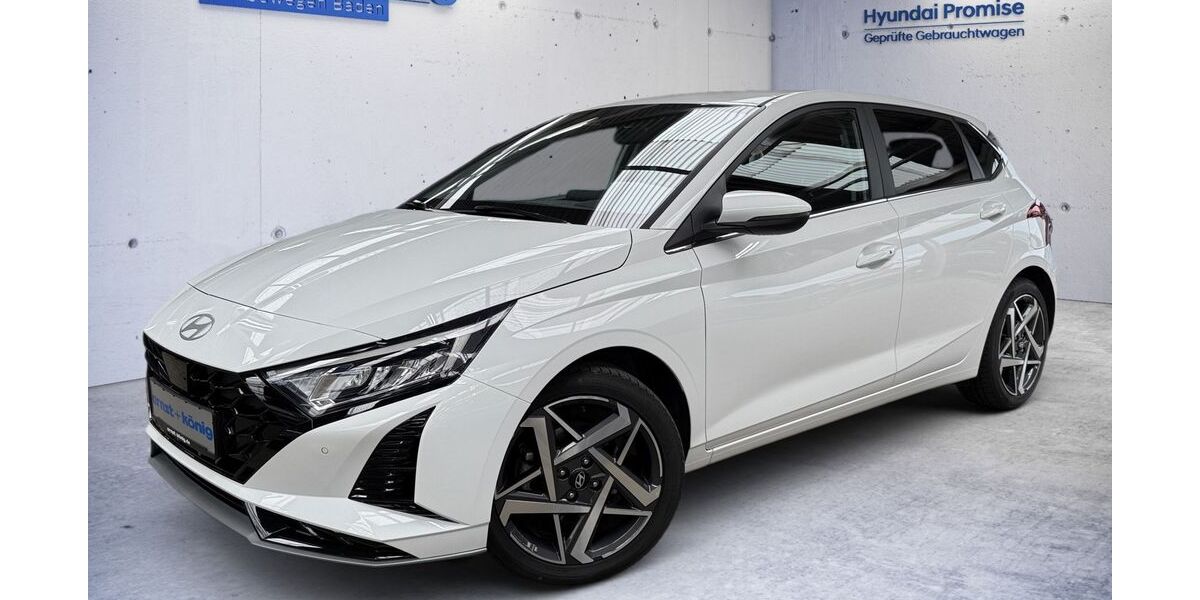 Hyundai i20 15.400 km 19.990 &euro; Freiburg im Breisgau 79108